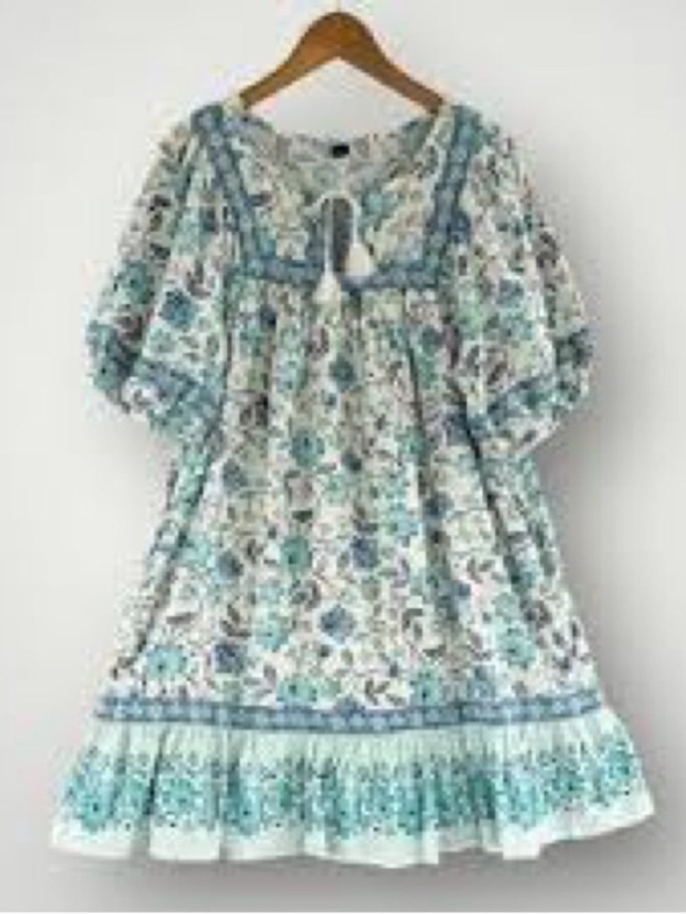Boho Chic Old Navy Floral Mini - Picture 5 of 7